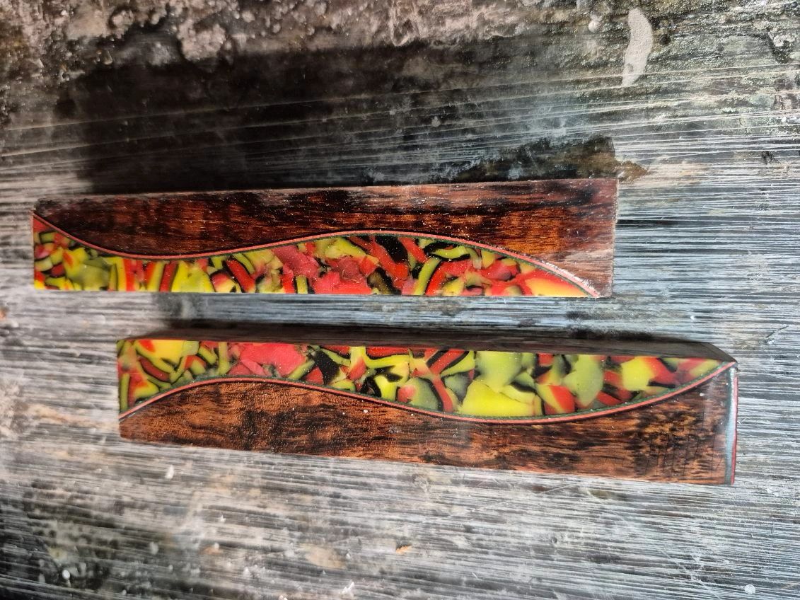Colorful resin knife handle design