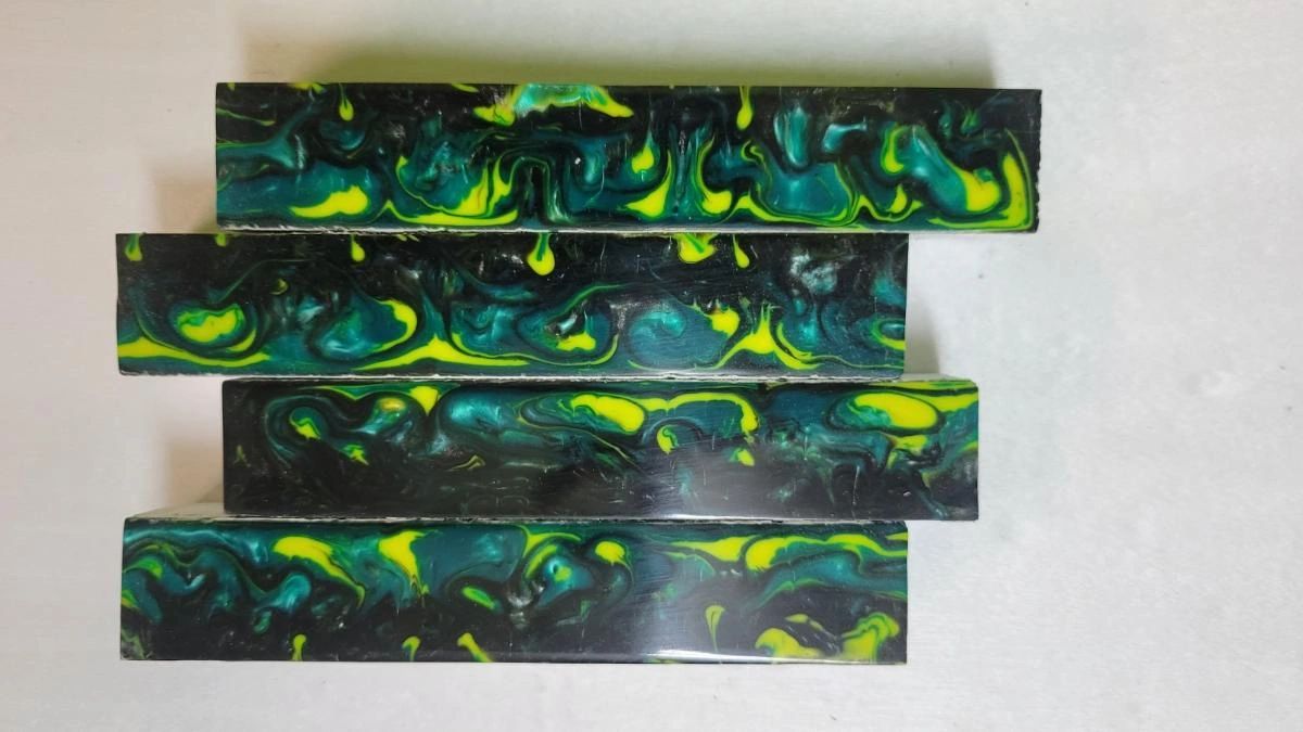 Abstract design on rectangular resin blocks